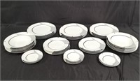 Set of 40 Christopher Stuart Optima strong china