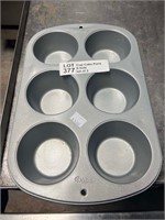 Wilton Cup Cake Pan 6 Hole Lot of 2