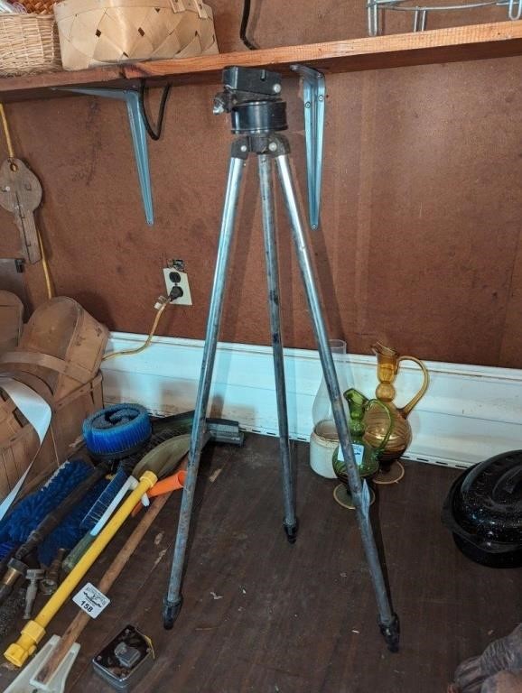 Tripod