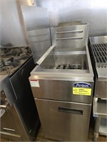 ATOSA DEEP FRYER W/ SIDE SPLASH