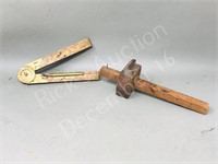 2 vintage measuring tools