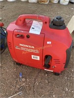 Gas Powered Honda 1000 Generator, Runs Well