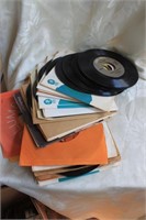 LOT OF 45s - MOSTLY POP ARTISTS