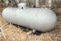 500 Gallon Propane Tank (needs to be certified)