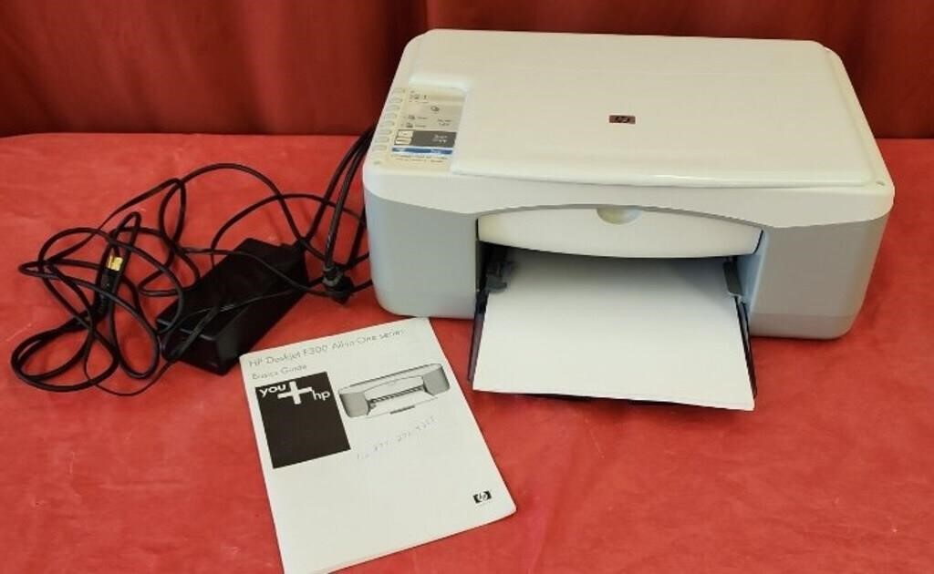 HP Printer. Turns On! Comes with instructions.