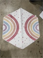 Hexagon shape rainbow rug