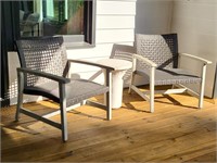 3PC OUTDOOR CHAIRS AND TABLE