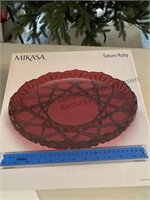 New in box mikasa Saturn Ruby platter