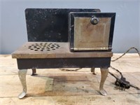 Antique Salesman Sample Stove - Works