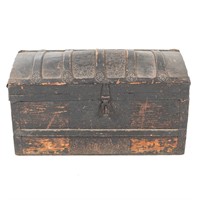 Small dome top trunk