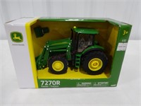 1/32 Scale John Deer 7270R Tractor w/ Loader