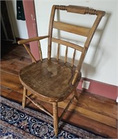 Place seat arm chair