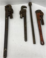 ASSORTMENT OF TOOLS INCLUSION PIPE WRENCHES