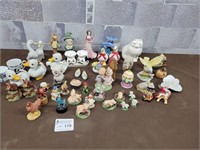 Vintage animal figures, S&P shakers, etc