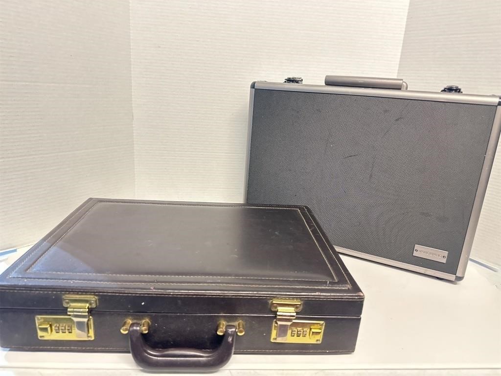 2 Vintage Briefcases  Hard case Vanguard