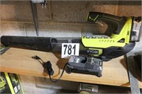 Ryobi 18V Cordless Blower with Battery &