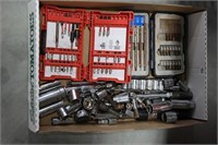 ASSORTED SOCKETS & SCREWDRIVER BITS