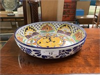 LARGE MEXICAN STYLE POTTERY BOWL