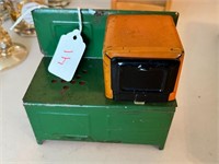 LR-Vintage Tin Toy Cookstove