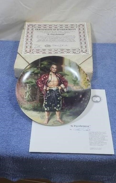 Knowles Collectors plate. 8½". "A Puzzlement"