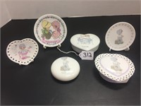 PRECIOUS MOMENTS - 3 PLATES, 2 BOXES, PAPERWEIGHT