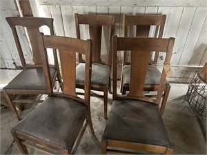 5 Wood chairs