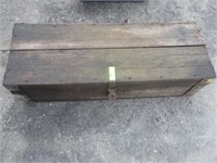 3' primitive wood box w/handles