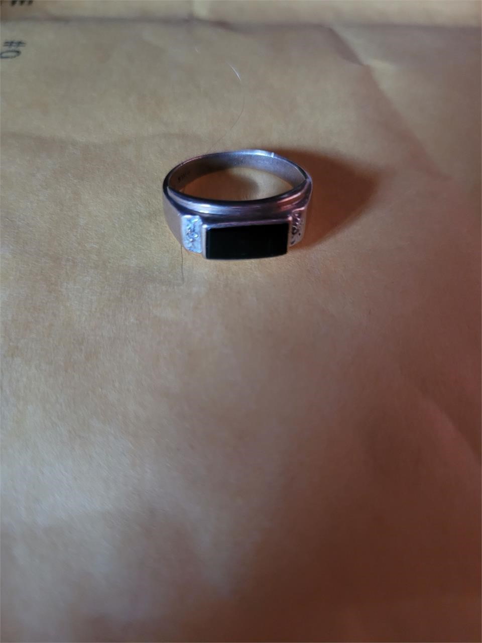 Onyx, Diamond and Gold ring