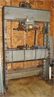 Dake 75T hydraulic press