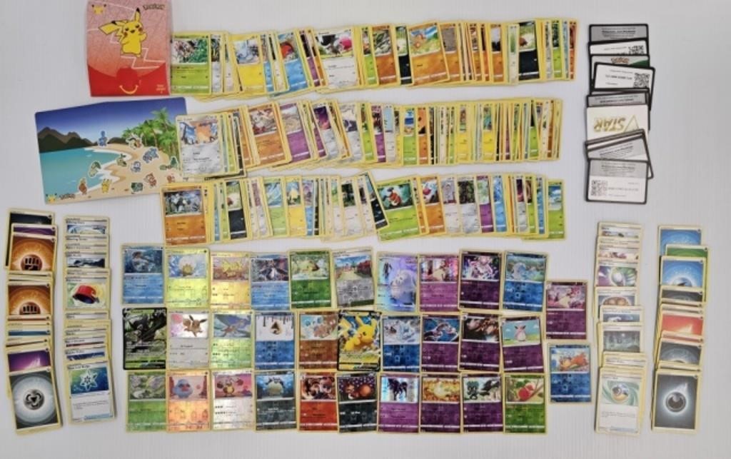 LARGE LOT OF POKEMON CARDS - MANY SHINEY ONES