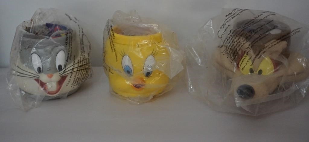 1992 Looney Tunes Mugs KFC