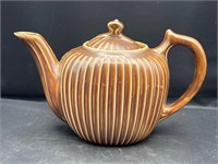 Flawed lid Teapot Mid Century Vintage Fraunfelter