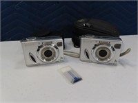 (2) SONY dsc-w7 Matching Digital Cameras 7.2mp