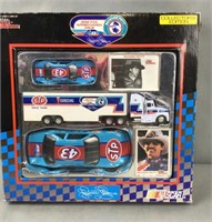 1992 fan depreciation tour, NASCAR, number 43
