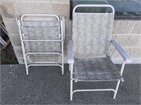 (2) Folding Lawn Chairs