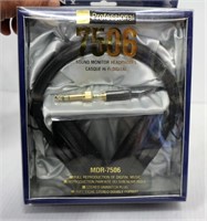Sony MDR7506 Professional Sound Monitor Headphones