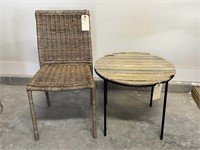 2 PC OUTDOOR CHAIR/TABLE