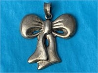 Sterling Silver Bow Pendant 6.08 Grams