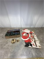 Vintage Christmas Lights and Decor