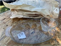 Vtg Glass Luncheon Snack Tray & cup