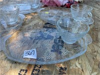 Vtg Glass Luncheon Snack Tray & cup