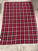 RED/BLACK WOOLRICH BLANKET