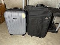 2 Luggage Pieces