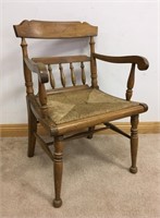 SOLID RUCHS SEAT ARM CHAIR -CLEAN