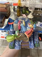 LARGE DISNEY SLEEPING BEAUTY MUSICAL WATERGLOBE