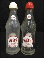 Vess Soda Bottle Salt/Pepper