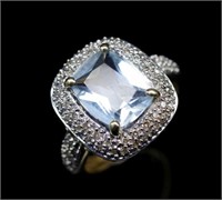 9ct two tone gold blue gemstone & diamond set ring