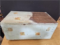 VNTG. Child's Wood Toy Box Lg. Lot Fisher PriceToy