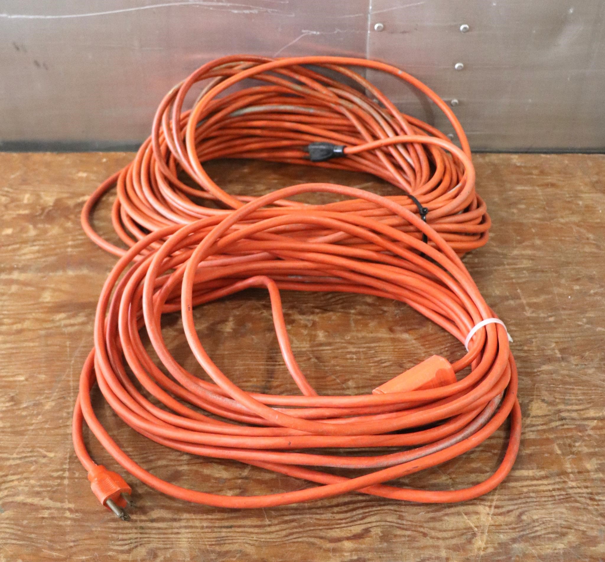 (2) Medium Duty Extension Cords