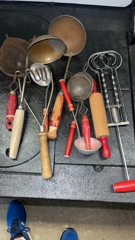 Kitchen utensils